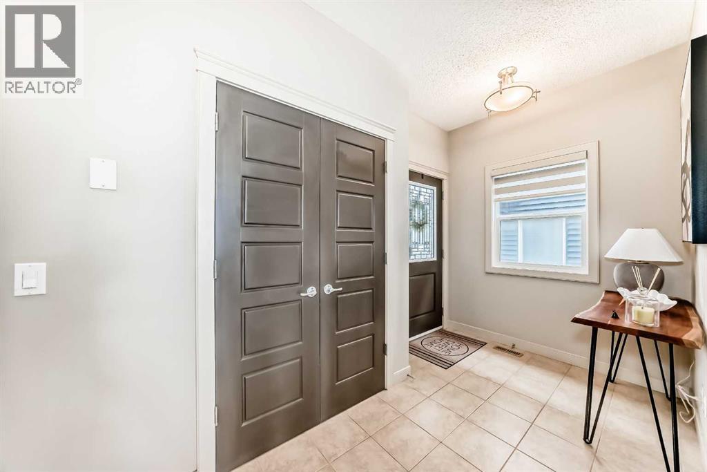 House for Sale in 70 Sage Berry Way NW|Calgary, Alberta T3K0K9 2