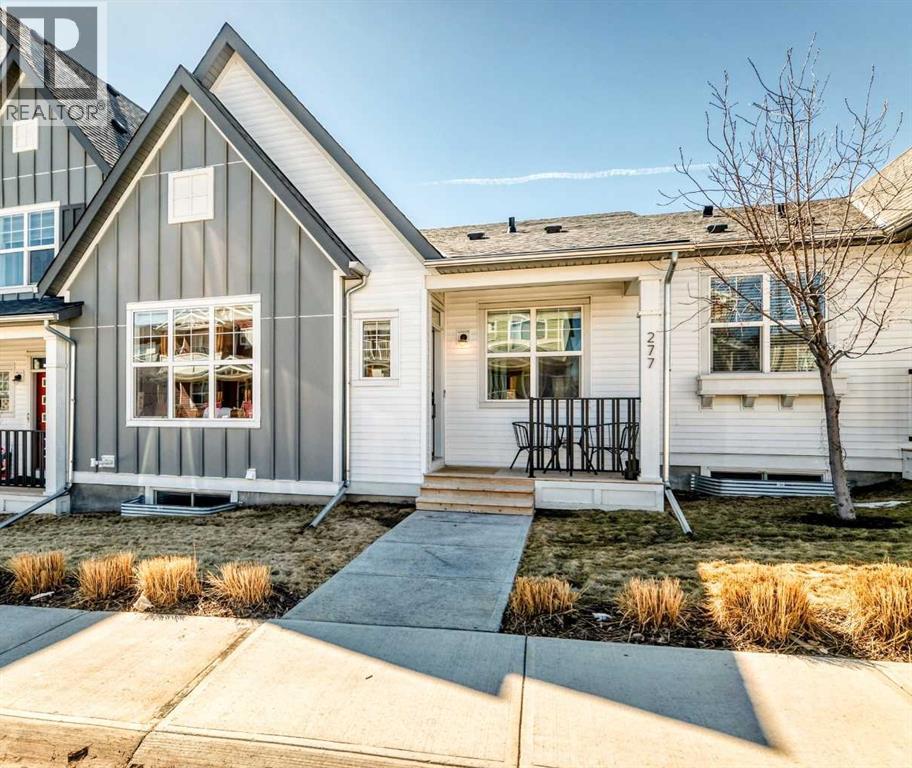 Row / Townhouse for Sale in 277 Lucas Avenue NW|Calgary, Alberta T3P1S3