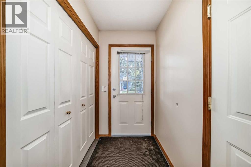 Row / Townhouse for Sale in 31 Harvest Oak Circle NE|Calgary, Alberta T3K4S6 5