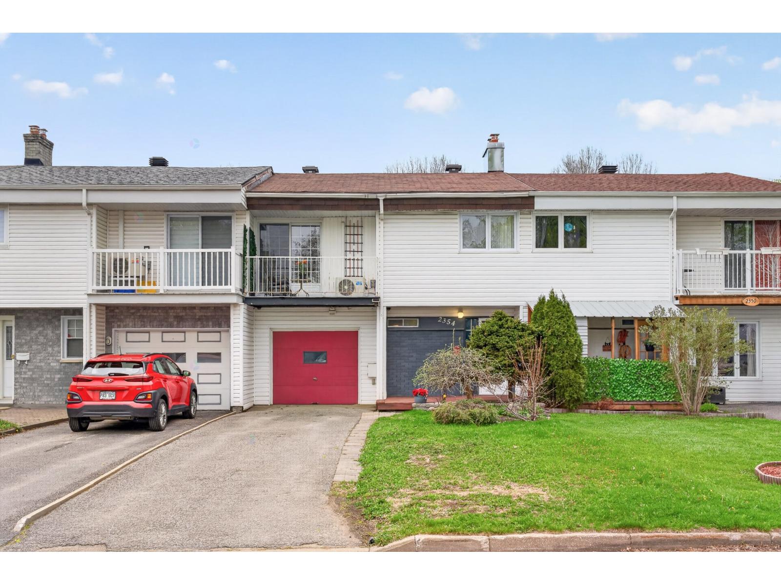 2354 Rue de la Sultane, Québec (Les Rivières), Quebec G2B1S4