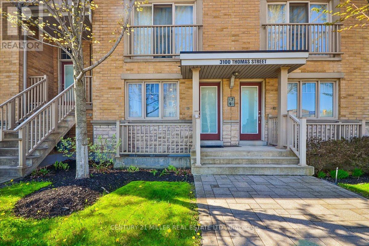 Row / Townhouse for Sale in 7 - 3100 THOMAS STREET|Mississauga (Churchill Meadows), Ontario L5M0T2 2