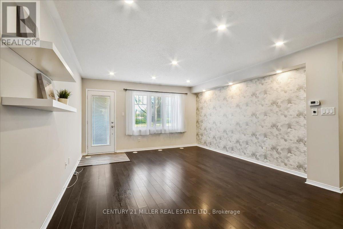 Row / Townhouse for Sale in 7 - 3100 THOMAS STREET|Mississauga (Churchill Meadows), Ontario L5M0T2 4