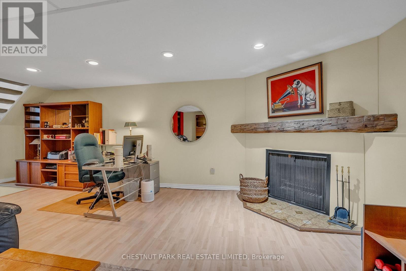property-image