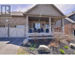 For sale: 19 SELKIRK DRIVE, Huntsville (Chaffey), Ontario P1H0C5