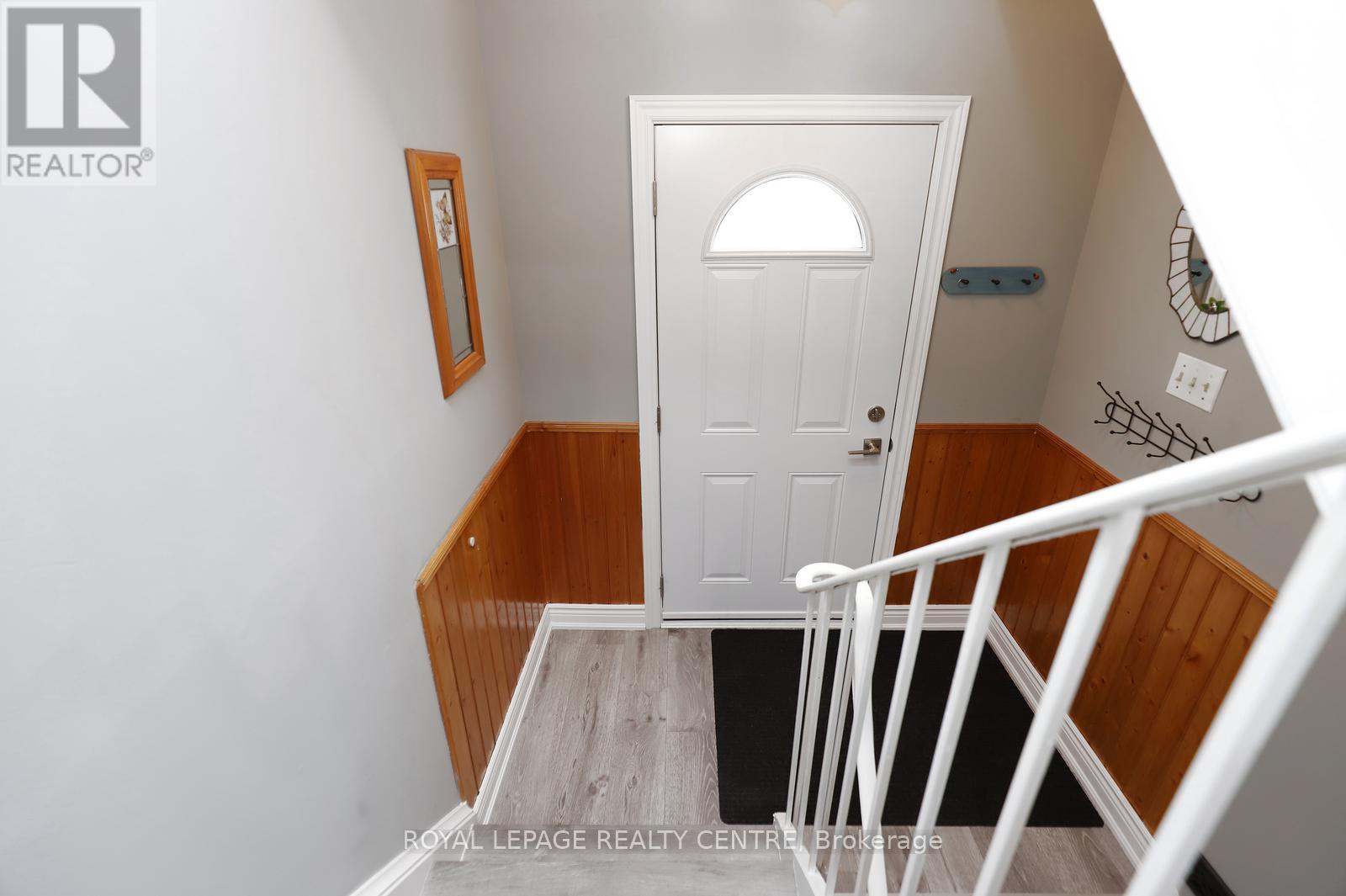 Row / Townhouse for Sale in 35 - 7340 COPENHAGEN ROAD|Mississauga (Meadowvale), Ontario L5N2S5 4