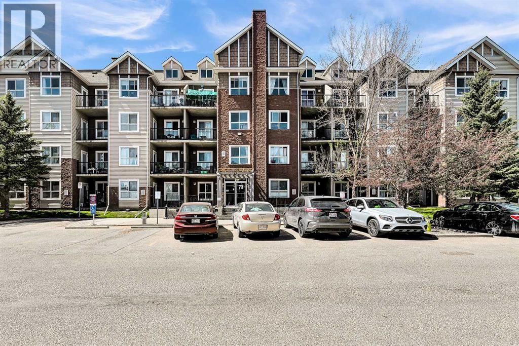 Apartment for Sale in 1103, 73 Erin Woods Court SE|Calgary, Alberta T2B3V2 2