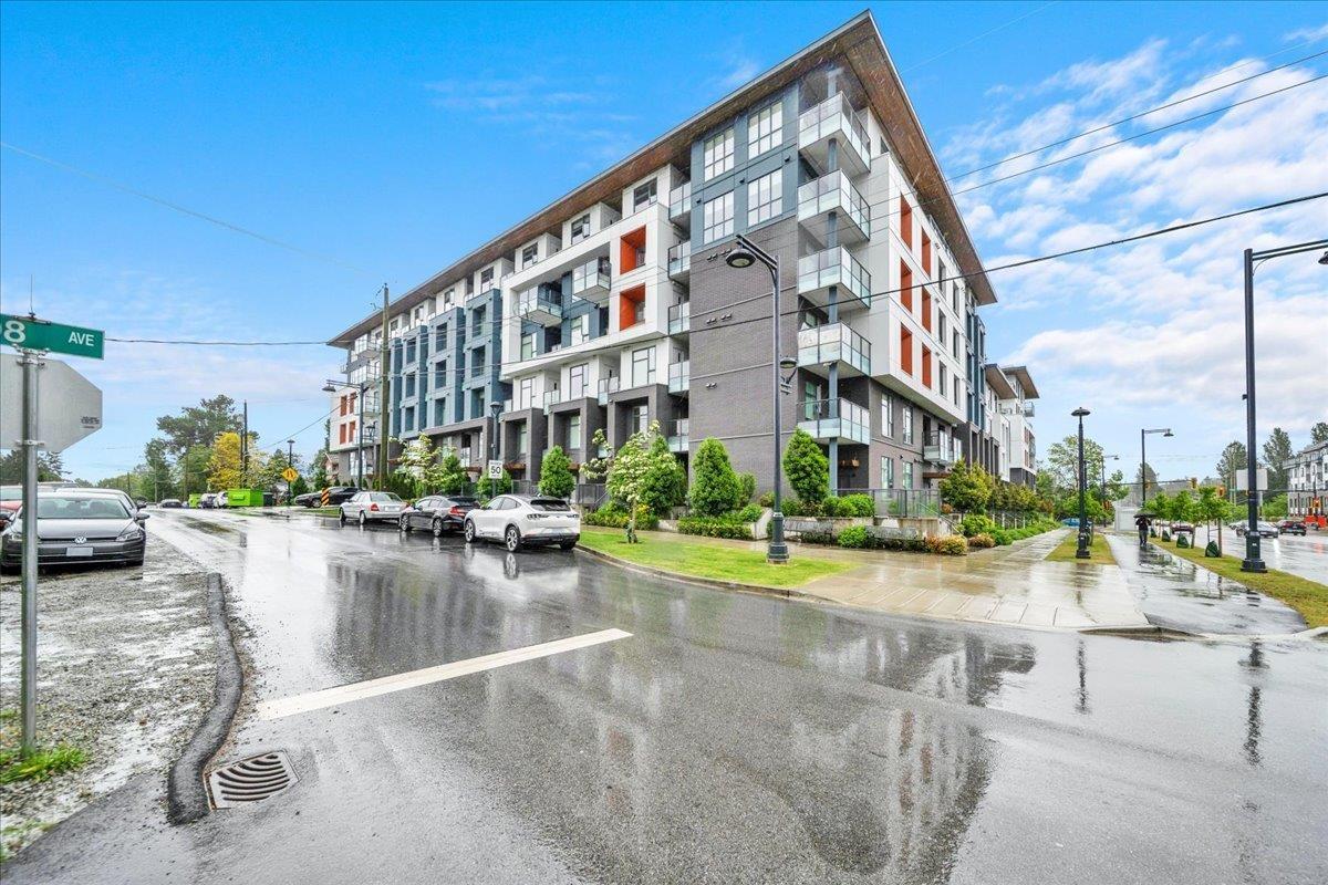 W621 10828 139A STREET, Surrey, British Columbia V3R0H3