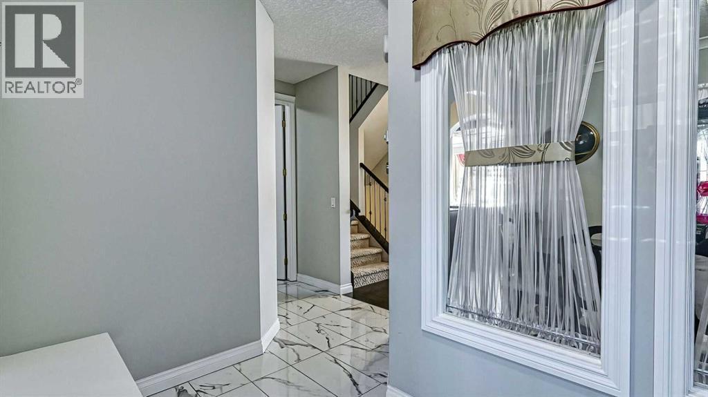 House for Sale in 47 Saddlelake Way NE|Calgary, Alberta T3J0V1 4