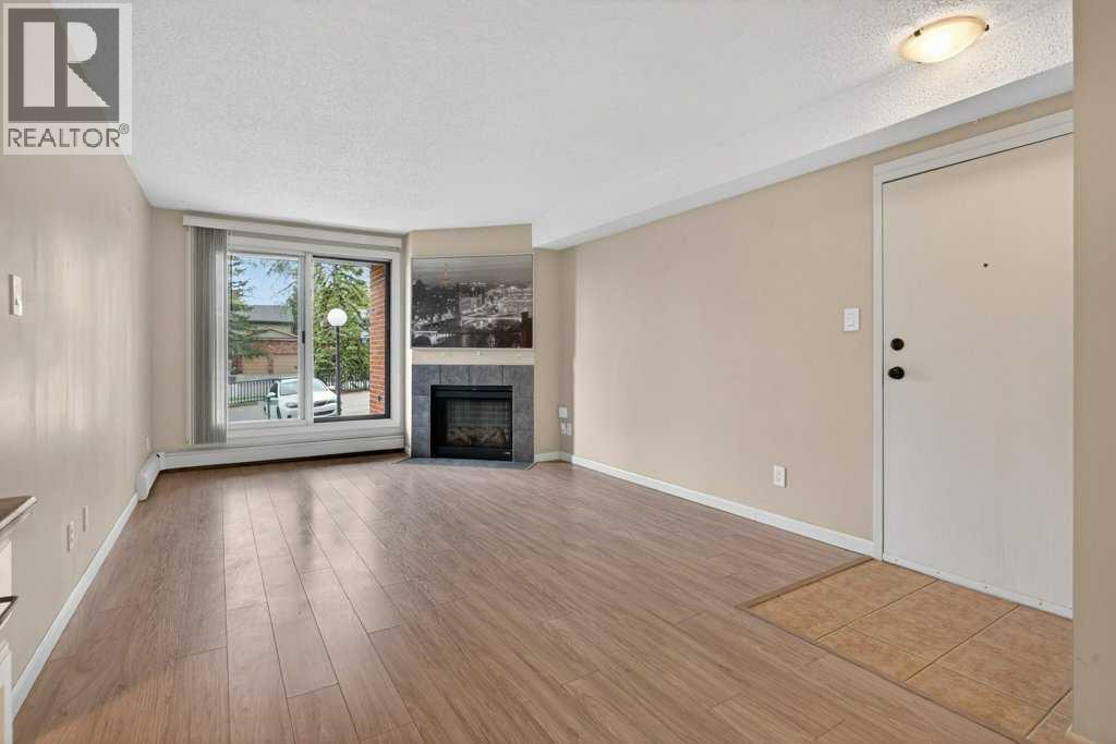 Apartment for Sale in 113, 6400 Coach Hill Road SW|Calgary, Alberta T3H1B8 5