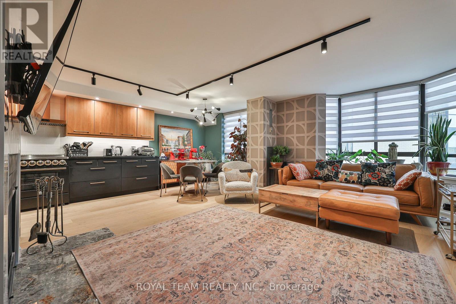 property-image