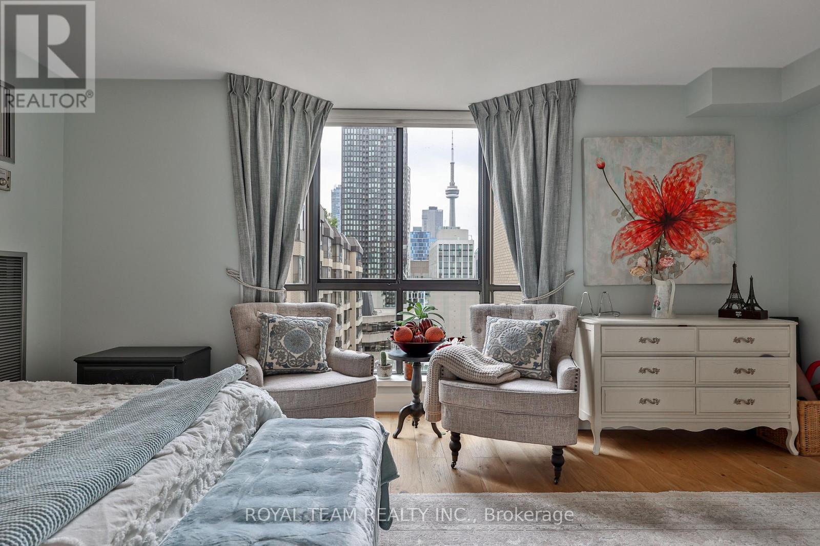 property-image