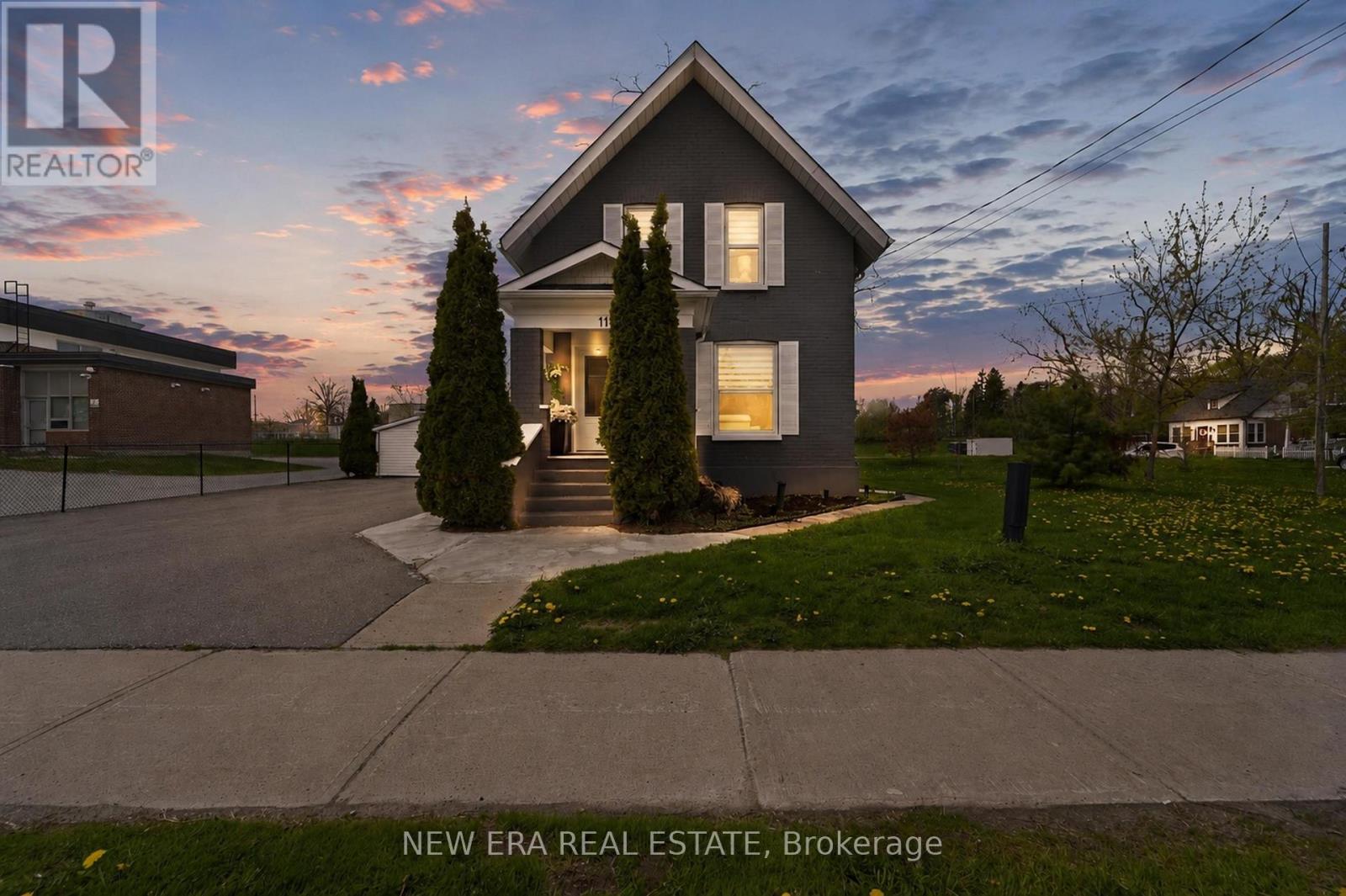 property-image