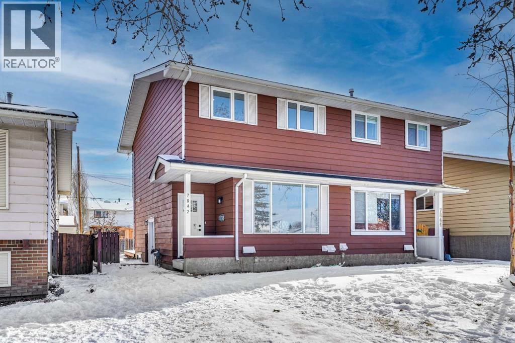 Duplex for Sale in 7842 21A Street SE|Calgary, Alberta T2C1Z2 2