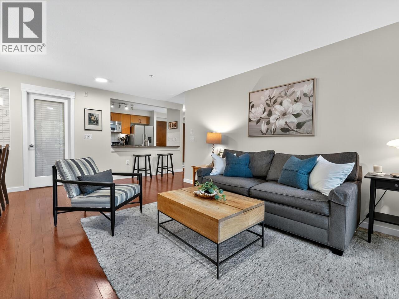 206 2096 W 46TH AVENUE|Vancouver, British Columbia V6M2K9