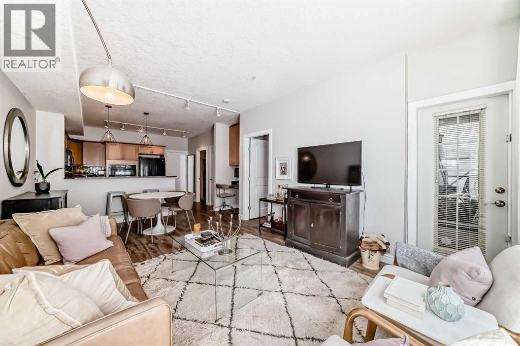 Apartment for Sale in 138, 60 Royal Oak Plaza NW|Calgary, Alberta T3G0A7 2