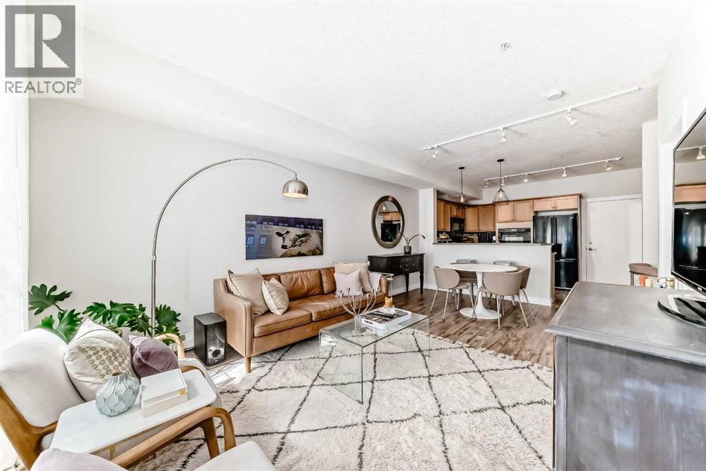 Apartment for Sale in 138, 60 Royal Oak Plaza NW|Calgary, Alberta T3G0A7 5