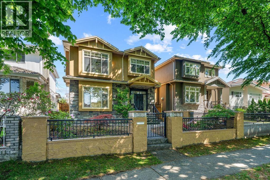 5388 SHERBROOKE STREET|Vancouver, British Columbia V5W3M5