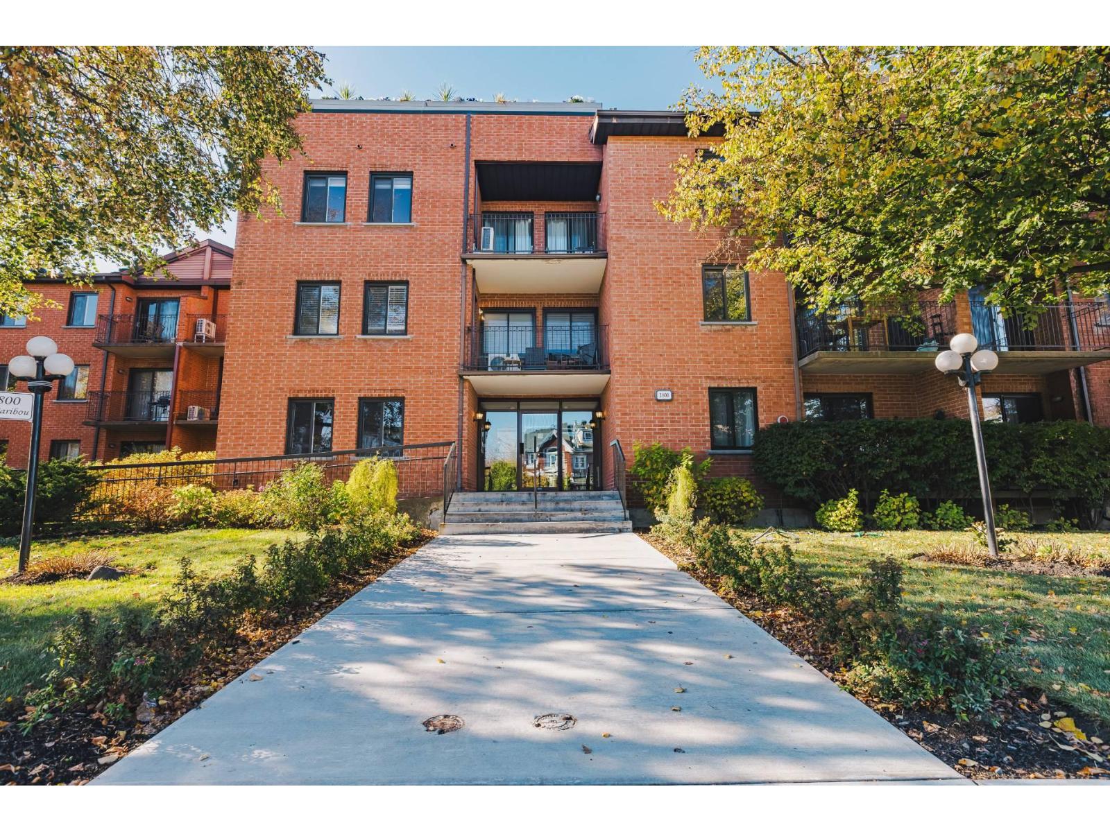 1800 Rue du Caribou, #117, Longueuil (Le Vieux-Longueuil), Quebec J4N1K2