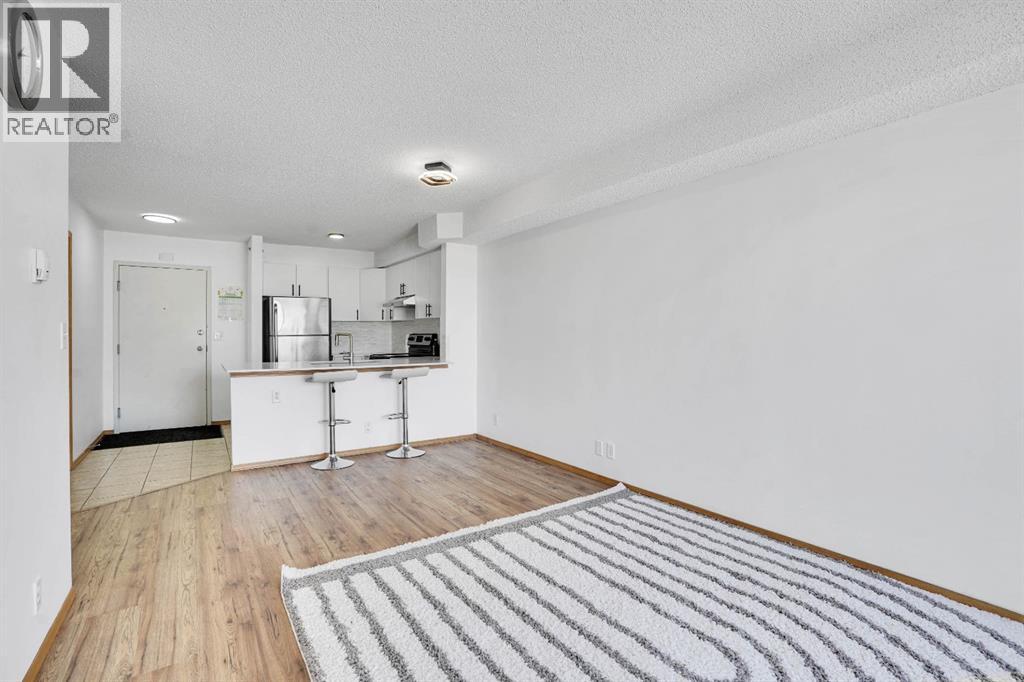 Apartment for Sale in 301, 92 Saddletree Court NE|Calgary, Alberta T3J0K9 2