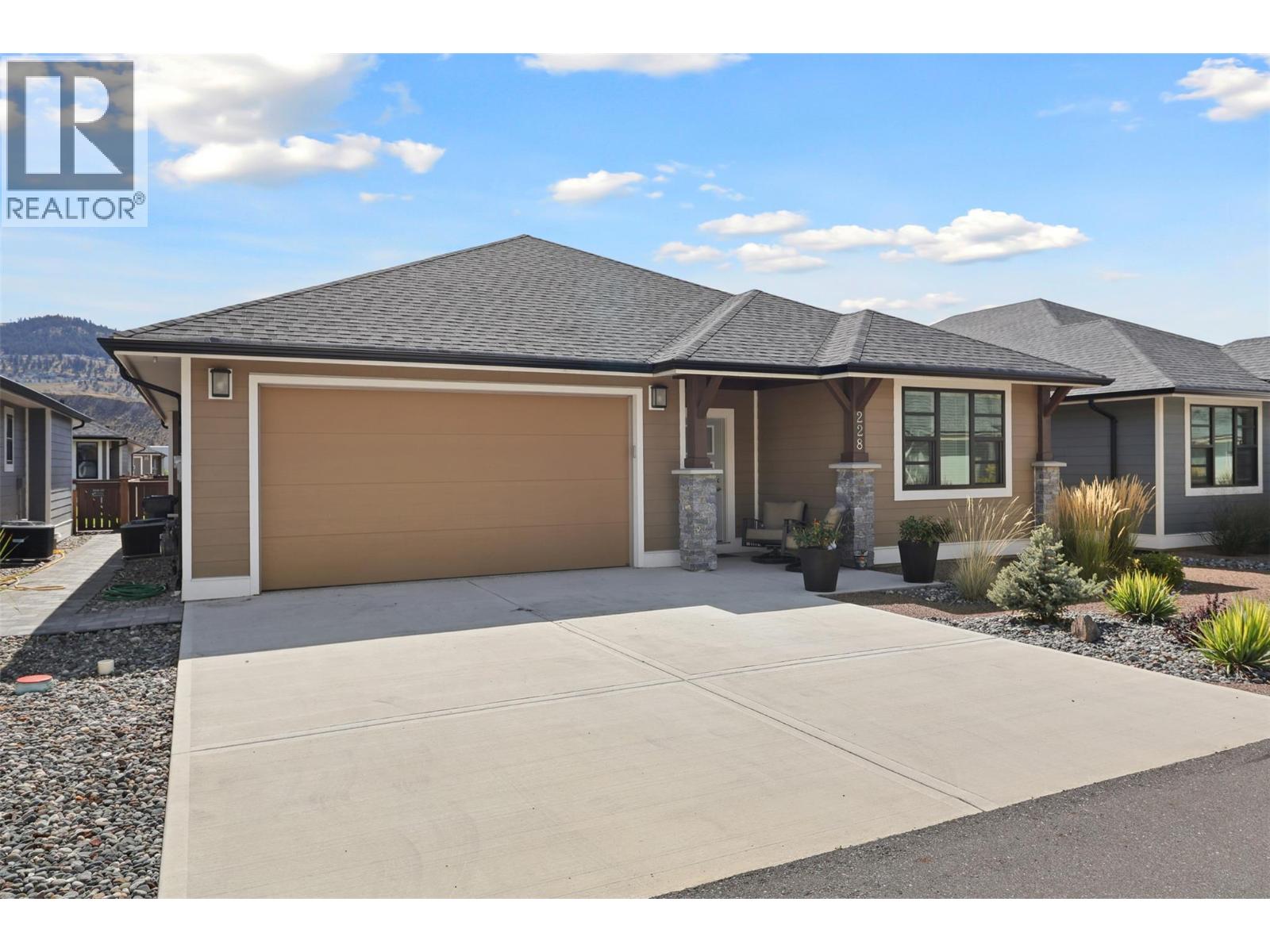 641 Shuswap Road Unit# 228, Kamloops, British Columbia V2H0E2