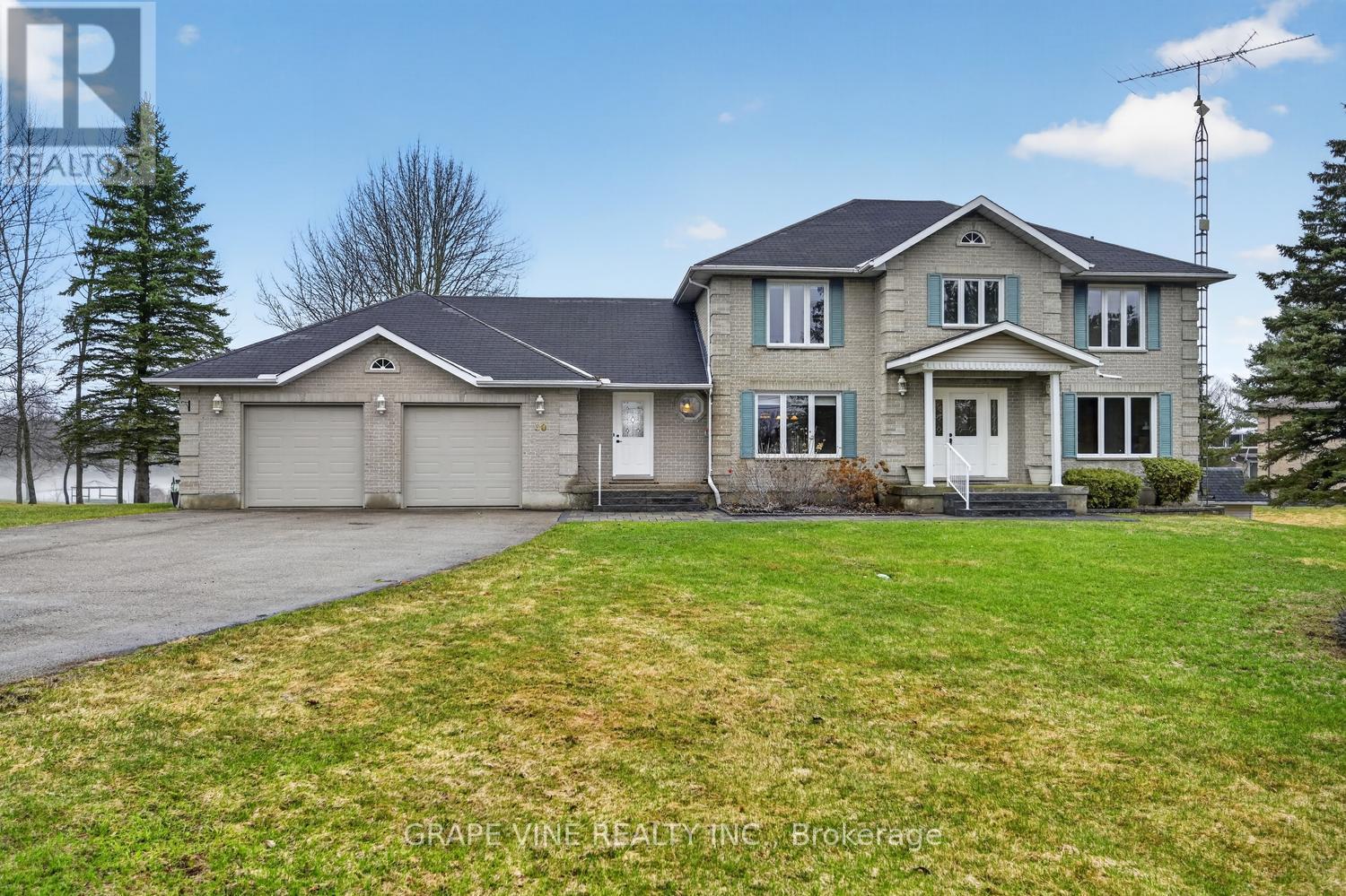 For sale: 30 R14, RR#1 ROAD, Rideau Lakes, Ontario K0G1L0