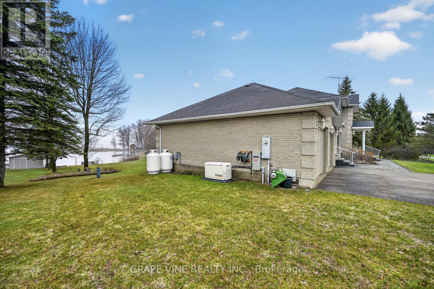 For sale: 30 R14, RR#1 ROAD, Rideau Lakes, Ontario K0G1L0