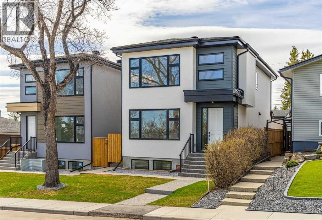 House for Sale in 423 Hendon Drive NW|Calgary, Alberta T2K2A1