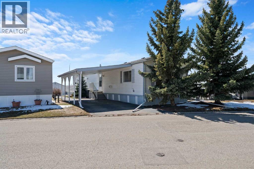 Mobile Home for Sale in 299, 99 Arbour Lake Road NW|Calgary, Alberta T3G4E4