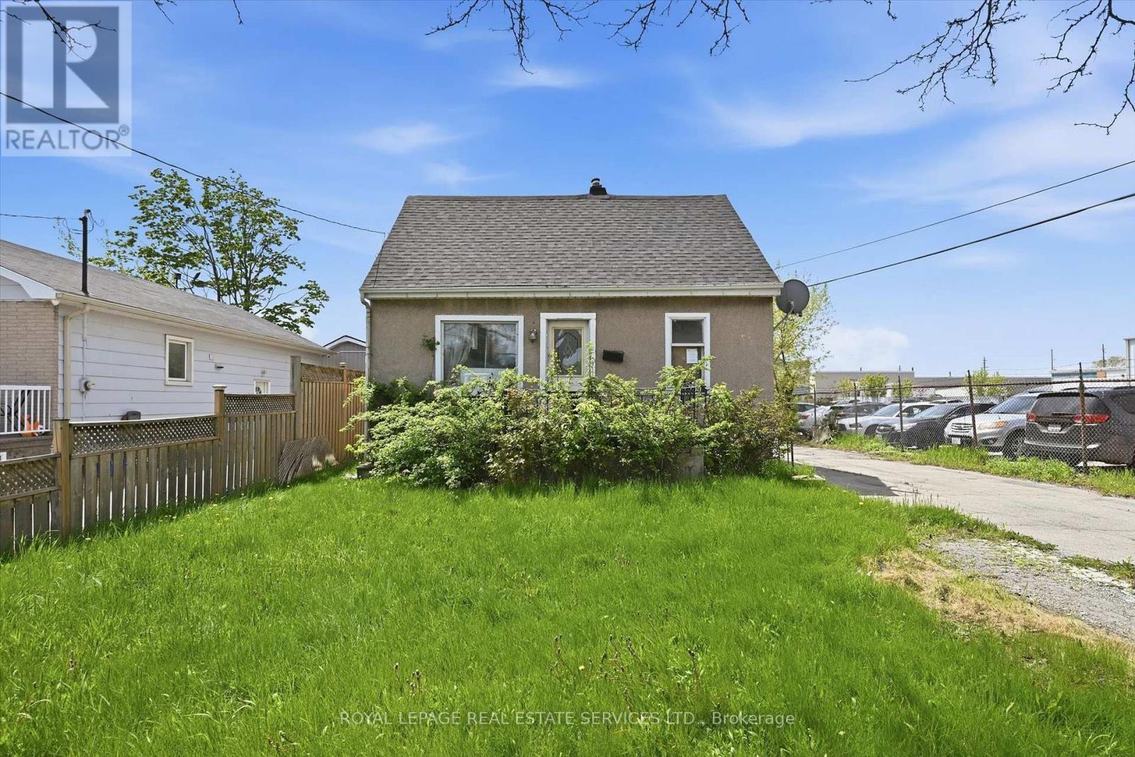 property-image
