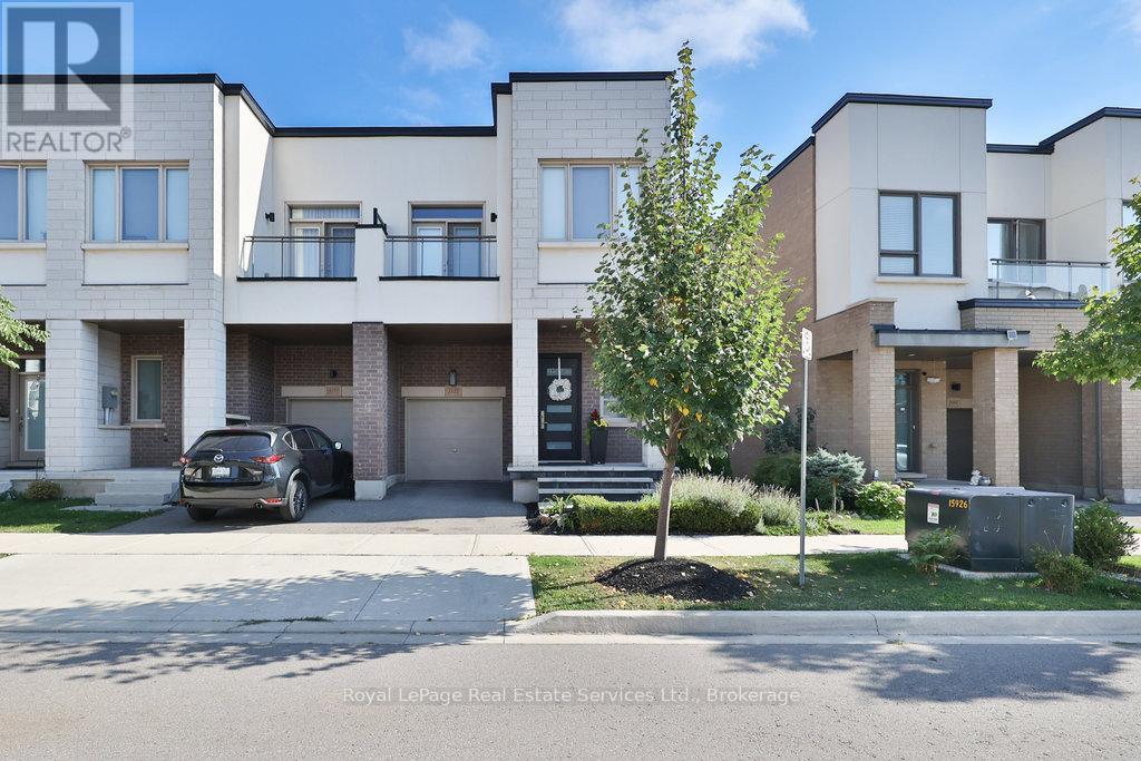 Row / Townhouse for Sale in 3155 MINTWOOD CIRCLE|Oakville (GO Glenorchy), Ontario L6H0N9 4