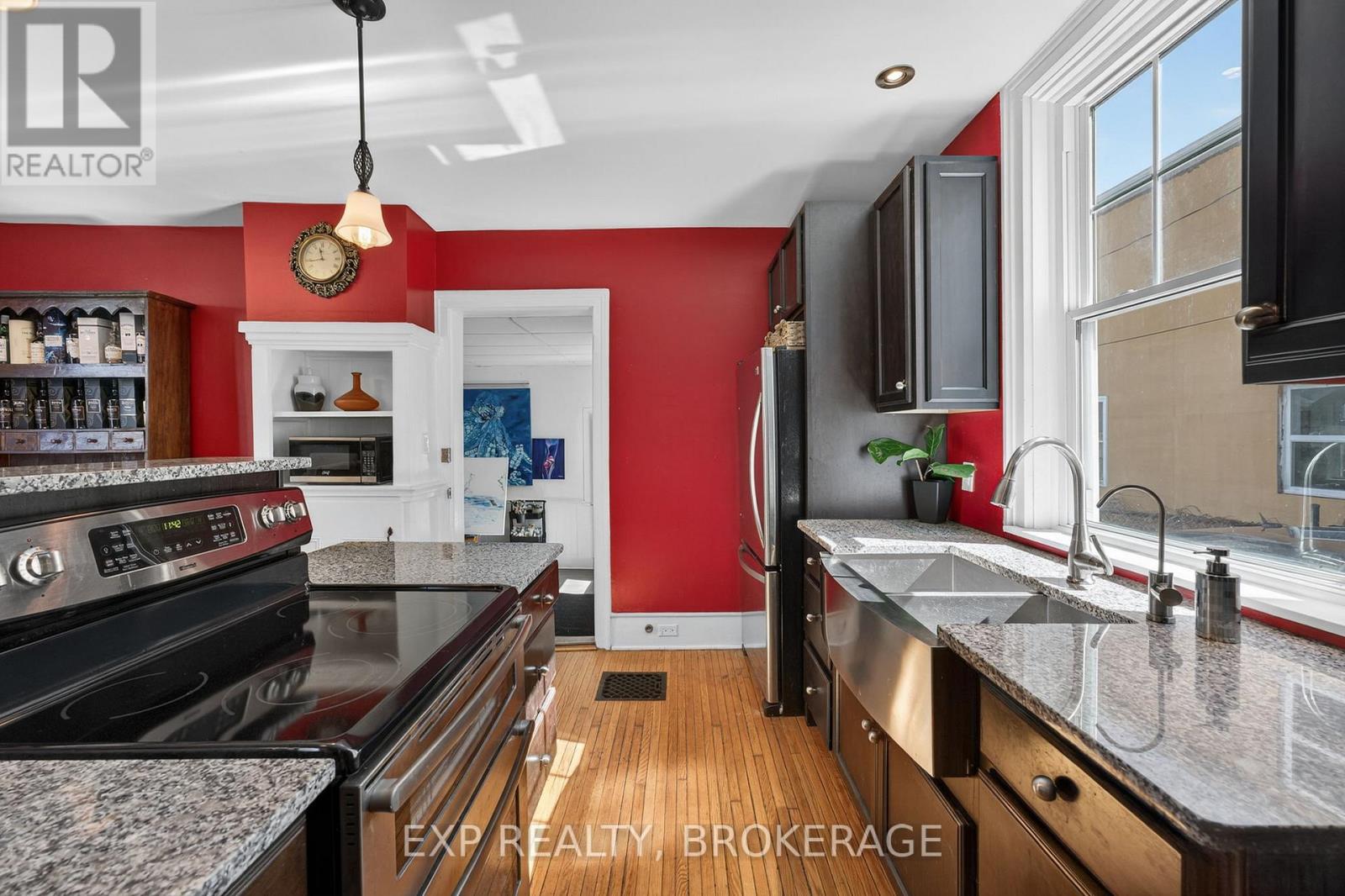property-image