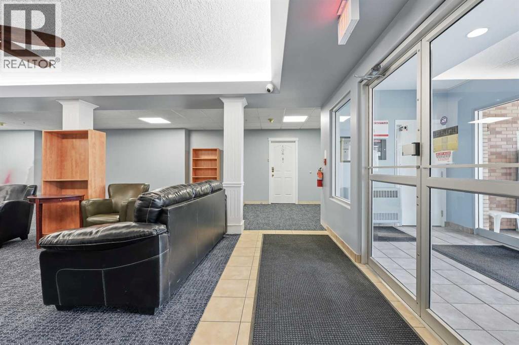 Apartment for Sale in 439, 165 Manora Place NE|Calgary, Alberta T2A7X5 4