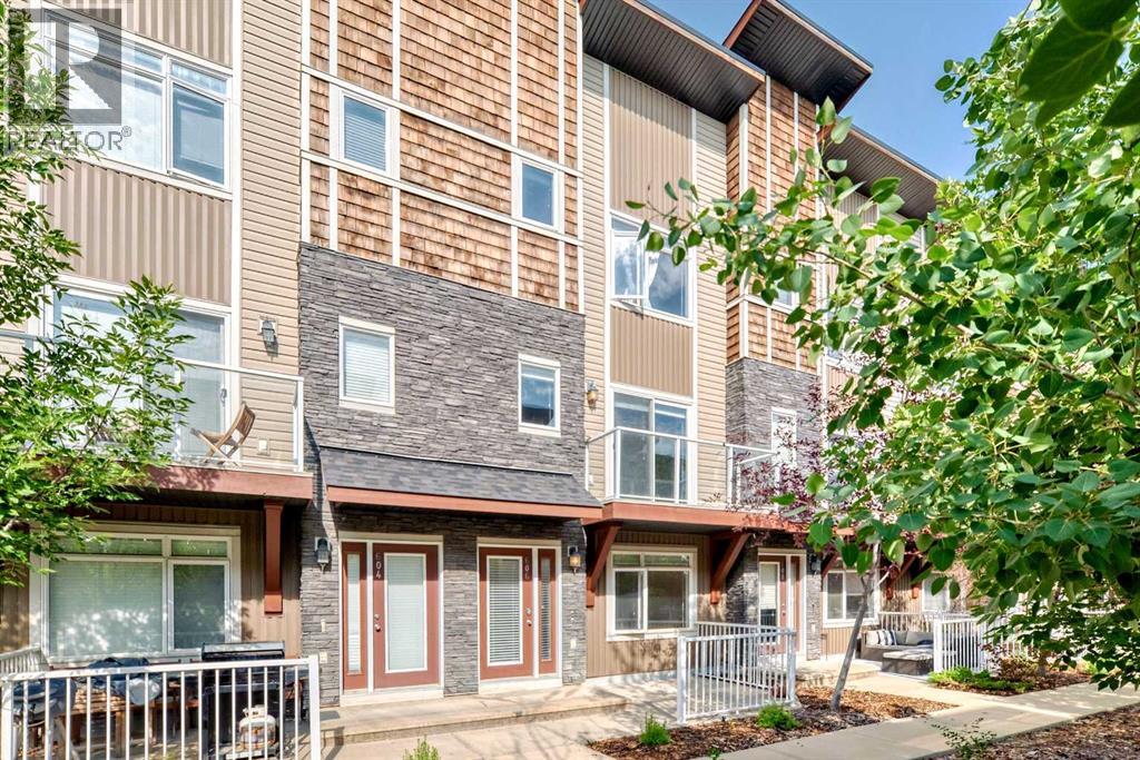 Row / Townhouse for Sale in 606 Skyview Point Place NE|Calgary, Alberta T3N0L7 3