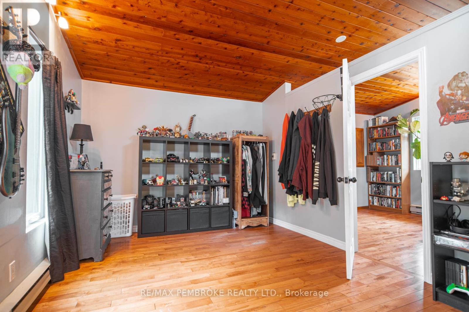 property-image