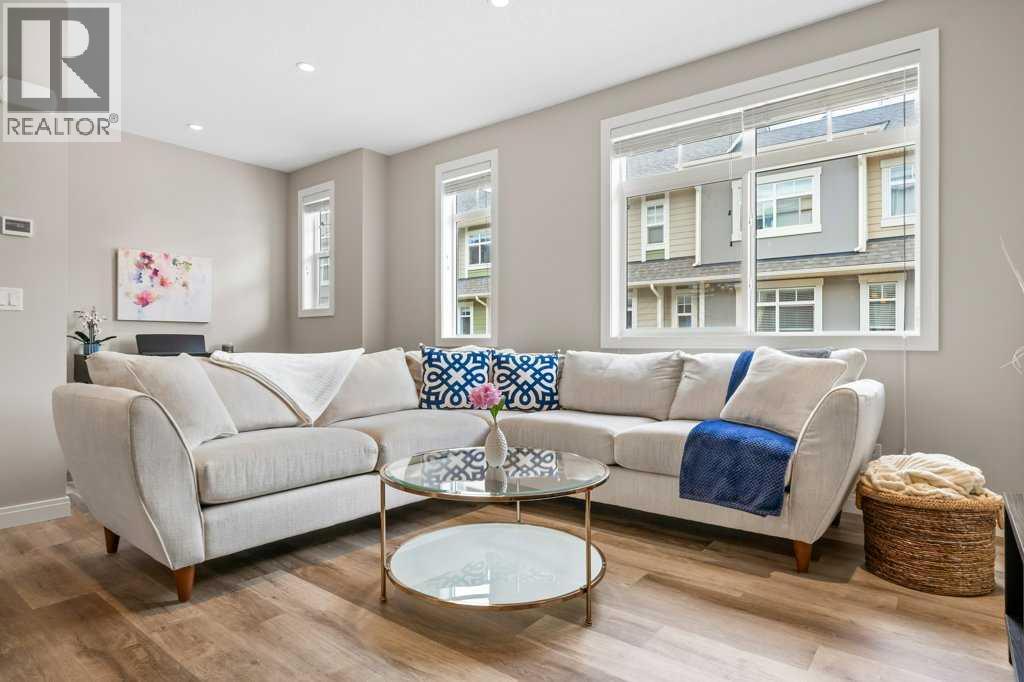 Row / Townhouse for Sale in 205 Wentworth Row SW|Calgary, Alberta T3H1Y1 5