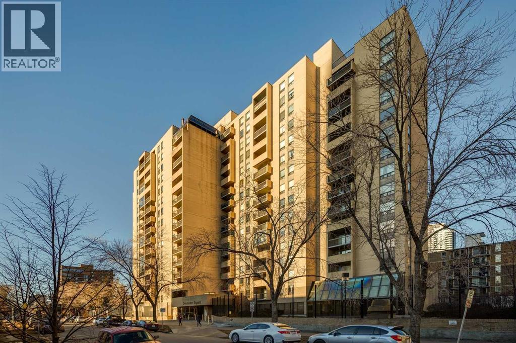 Apartment for Sale in 1510, 924 14 Avenue SW|Calgary, Alberta T2R0N7 2
