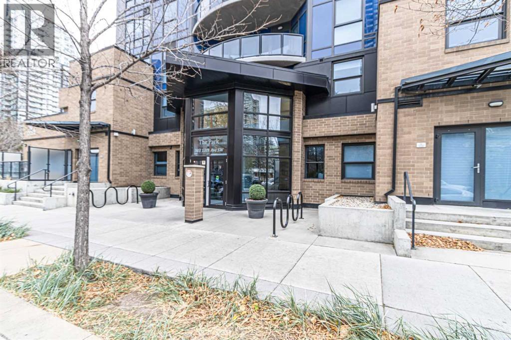 Apartment for Sale in 1002, 303 13 Avenue SW|Calgary, Alberta T2R0Y9 3