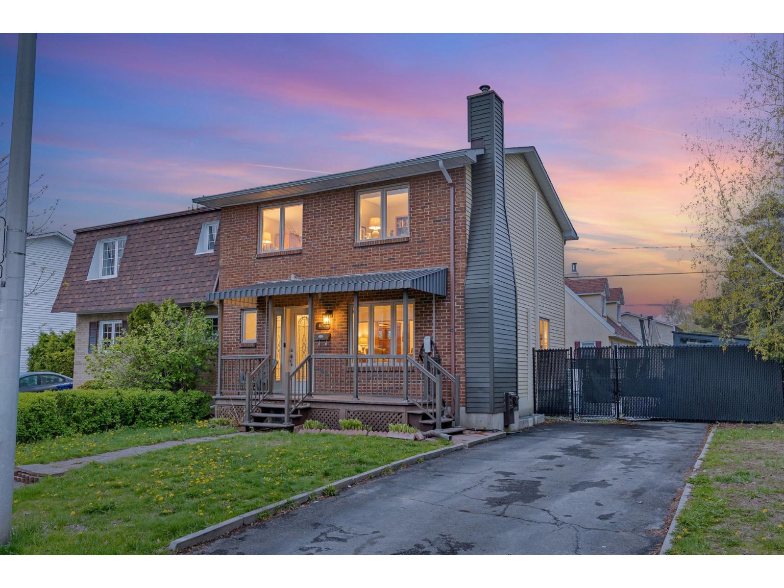 6708 Rue Galarneau, Laval (Sainte-Rose), Quebec H7L4J2