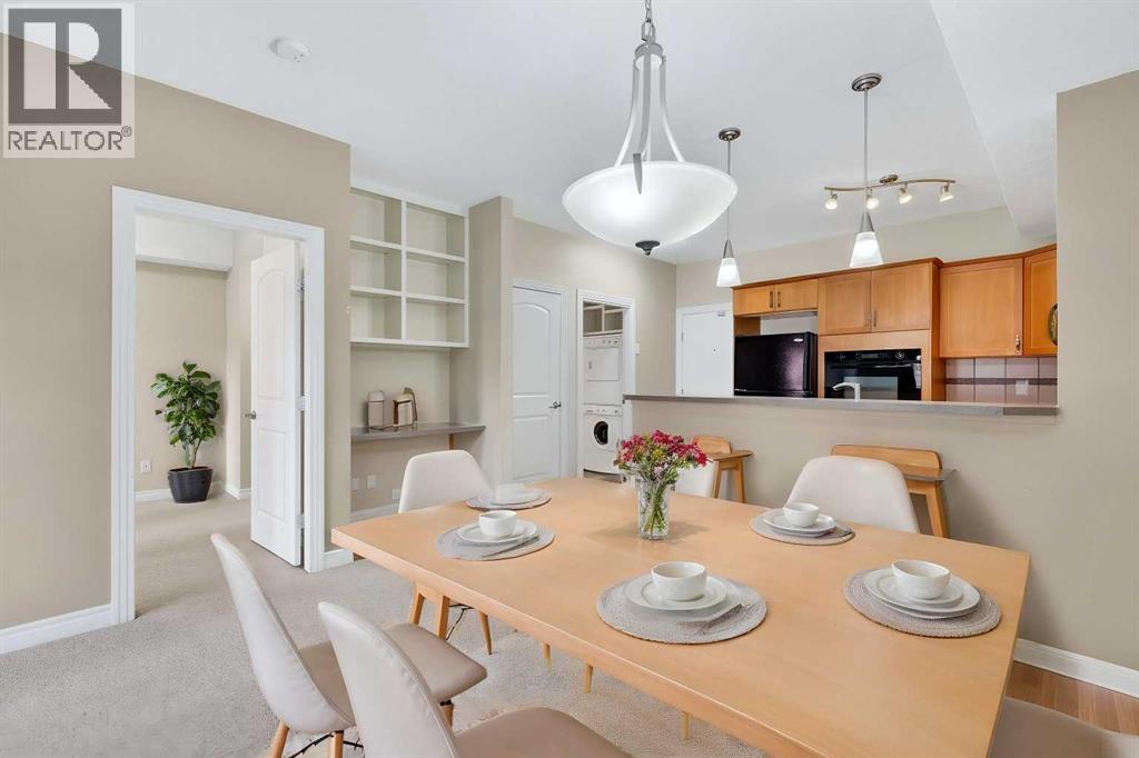 Apartment for Sale in 137, 60 Royal Oak Plaza NW|Calgary, Alberta T3G0A7 5