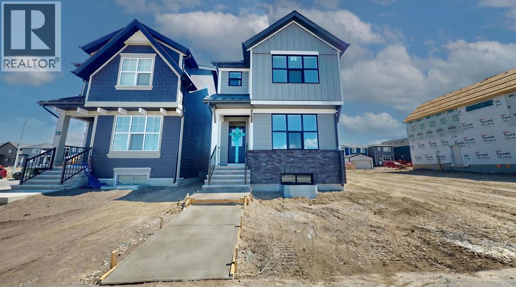 House for Sale in 56 Mercado Road SE|Calgary, Alberta T3M3Y4