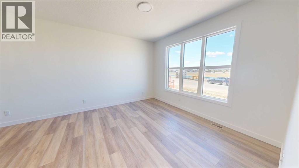 House for Sale in 56 Mercado Road SE|Calgary, Alberta T3M3Y4 3