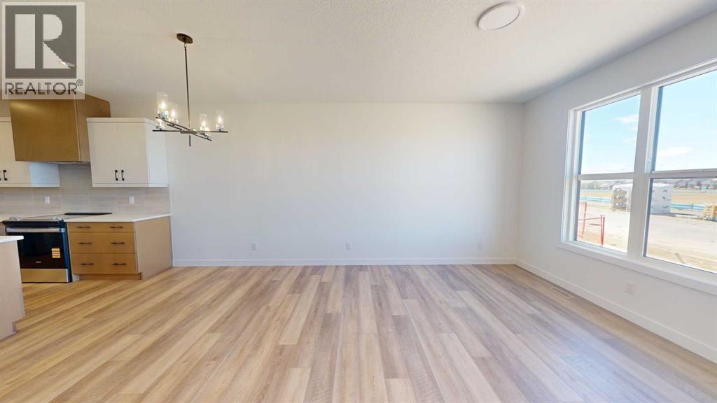 House for Sale in 56 Mercado Road SE|Calgary, Alberta T3M3Y4 4