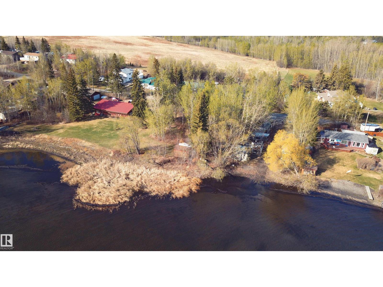 For sale: #68 53004 RGE ROAD 54A, Rural Parkland County, Alberta T0E0B0 ...