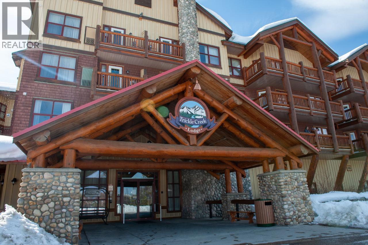 500 STEMWINDER Drive Unit# 403, Kimberley, British Columbia V1A2Y6