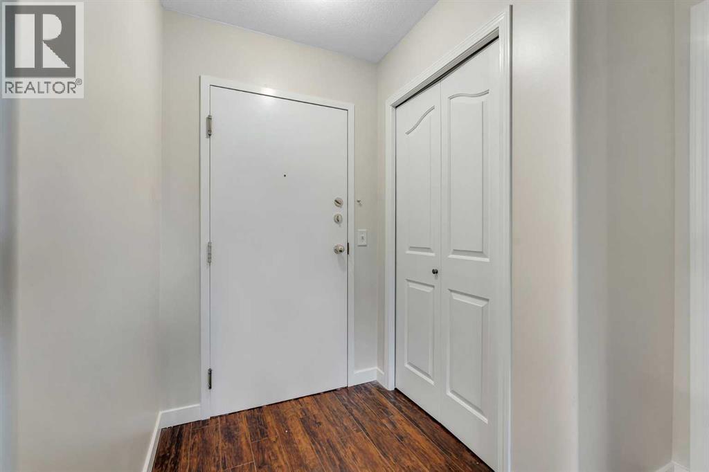 Apartment for Sale in 307, 1307 Valleyview Park SE|Calgary, Alberta T2B3R6 4