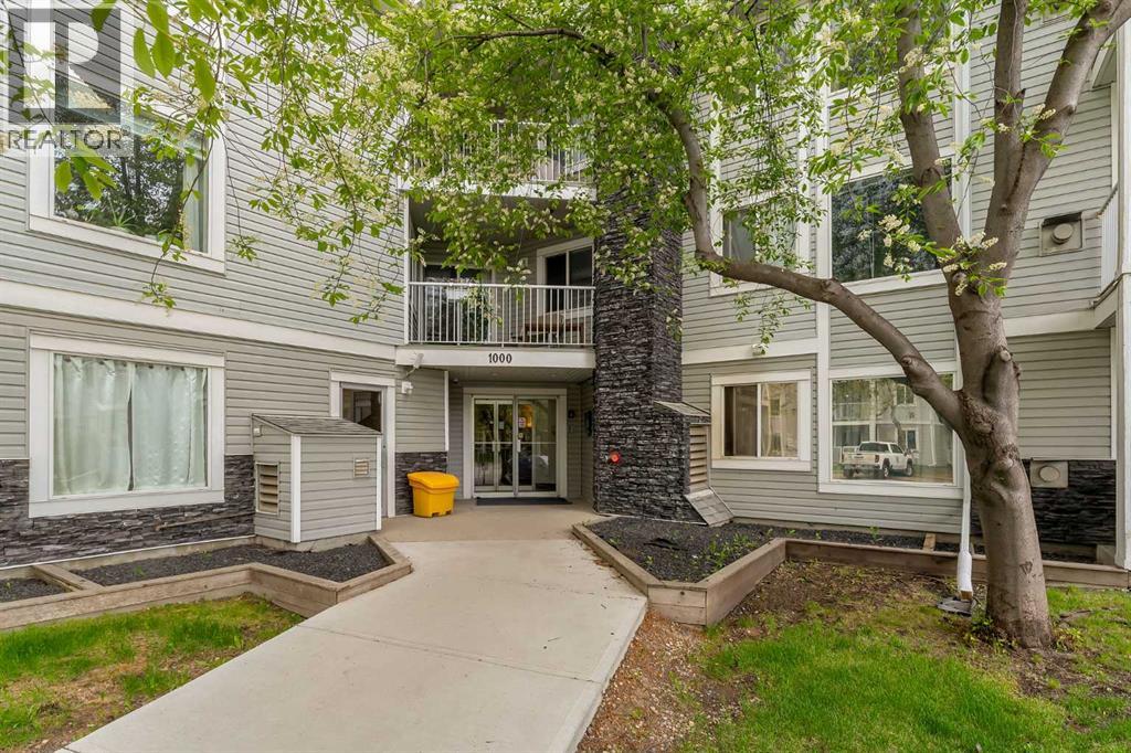 Apartment for Sale in 307, 1307 Valleyview Park SE|Calgary, Alberta T2B3R6 3