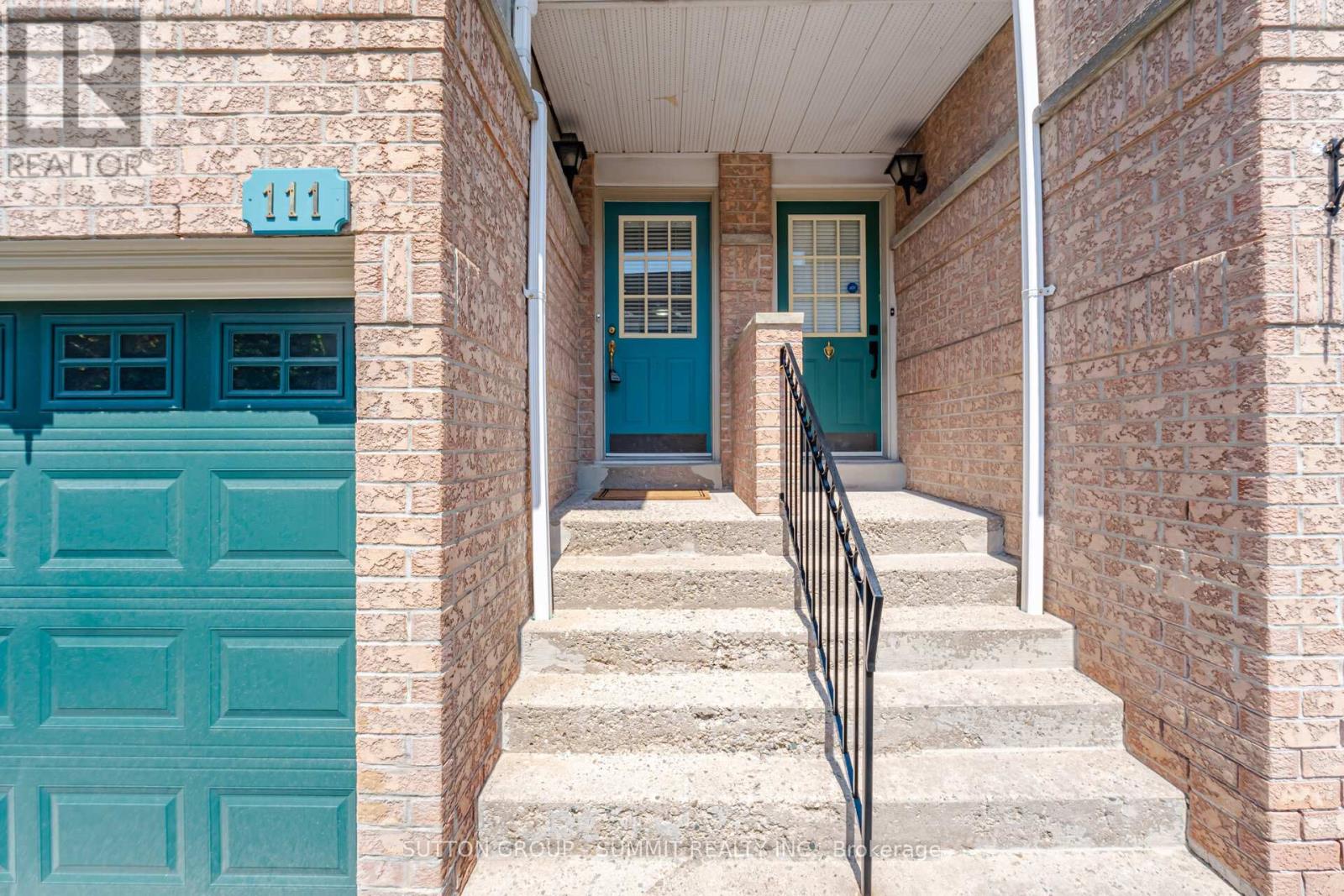 Row / Townhouse for Sale in 111 - 1050 BRISTOL ROAD W|Mississauga (East Credit), Ontario L5V2E8 2