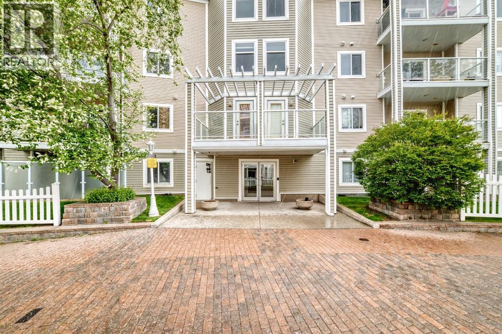 Apartment for Sale in 415, 290 Shawville Way SE|Calgary, Alberta T2Y3Z9 3