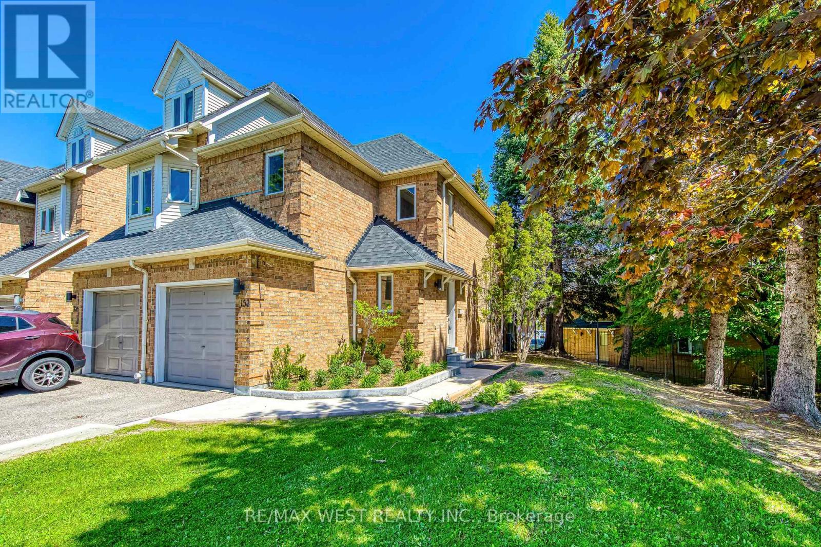 Row / Townhouse for Sale in 153 - 99 BRISTOL ROAD E|Mississauga (Hurontario), Ontario L4Z3P4 3