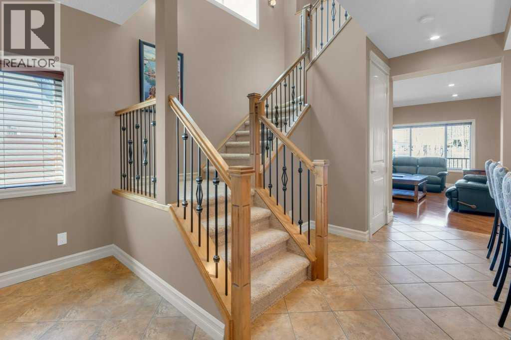 House for Sale in 44 Mahogany Rise SE|Calgary, Alberta T3M0X3 3